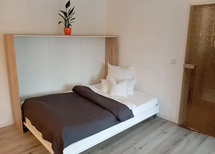 Privates - 40qm Stilvoll Und Modern Eingerichtet, Nur Wenige Minuten Bis Zum Zentrum *